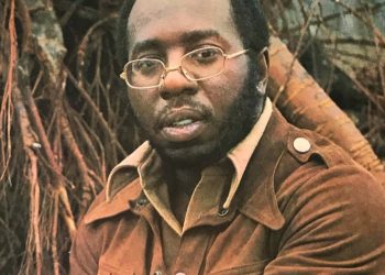 10 Best Curtis Mayfield Songs of All Time