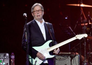 10 Best Eric Clapton Songs of All Time