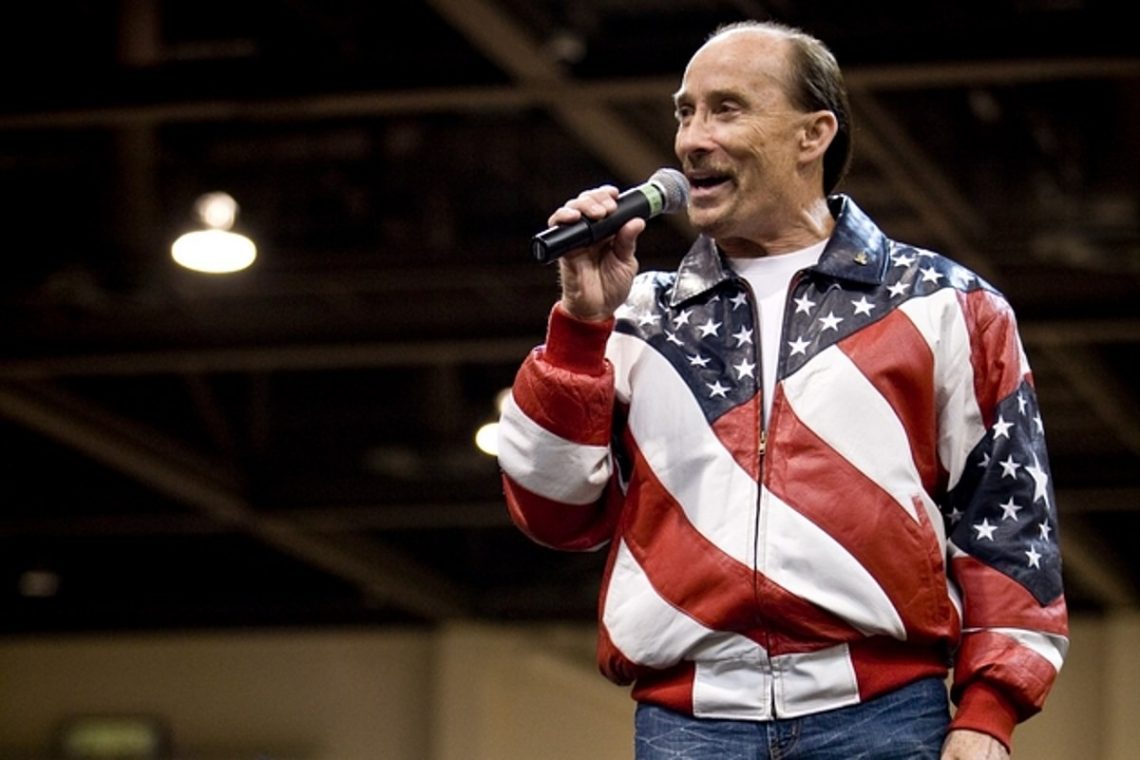 20 Famous Songs About America