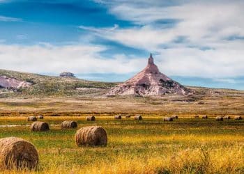 10 Famous Singers from Nebraska