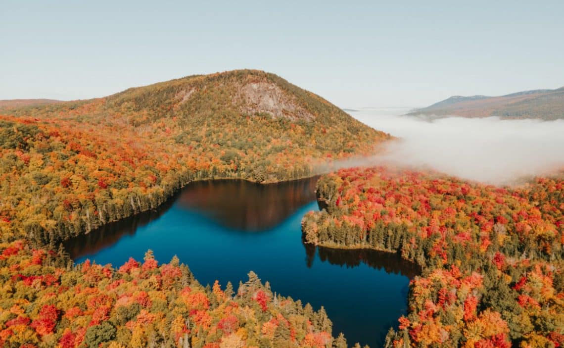 10 Famous Singers from New Hampshire