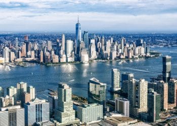 10 Famous Singers from New Jersey