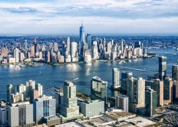 10 Famous Singers from New Jersey