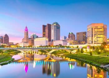 10 Famous Singers from Ohio