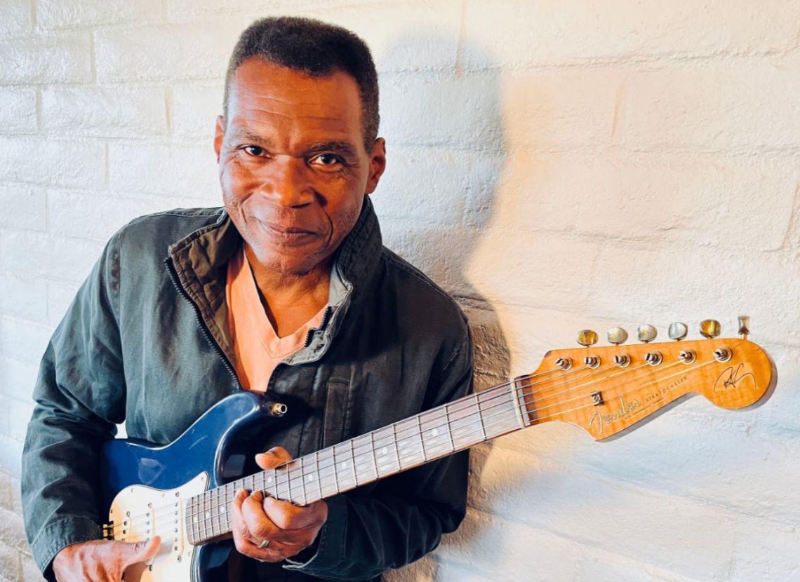 10 Best Robert Cray Band Songs of All Time
