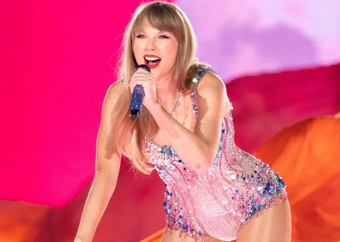 10-best-taylor-swift-songs-of-all-time-singersroom