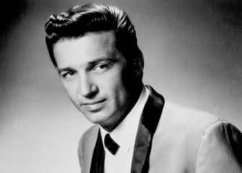 10 Best Waylon Jennings Songs of All Time