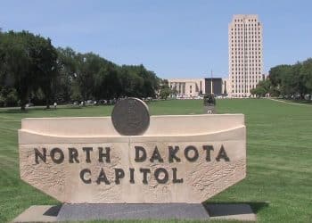 10 Famous Singers from North Dakota