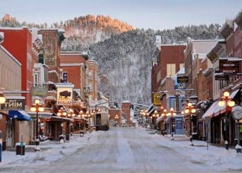 10 Famous Singers from South Dakota