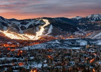 10 Famous Singers from Utah