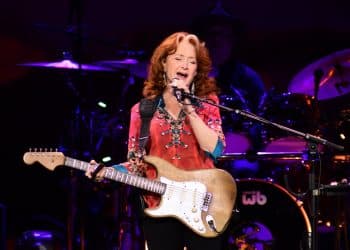 10 Best Bonnie Raitt Songs of All Time