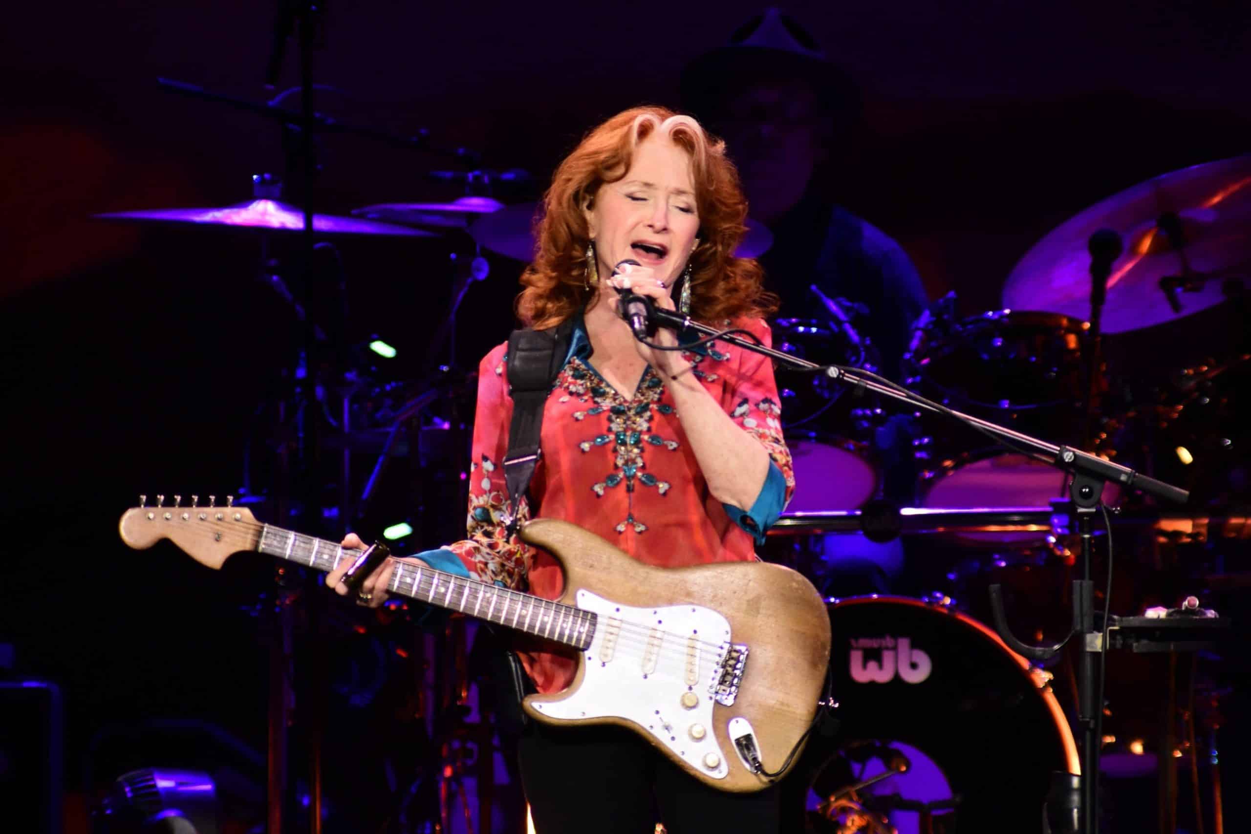 10 Best Bonnie Raitt Songs of All Time