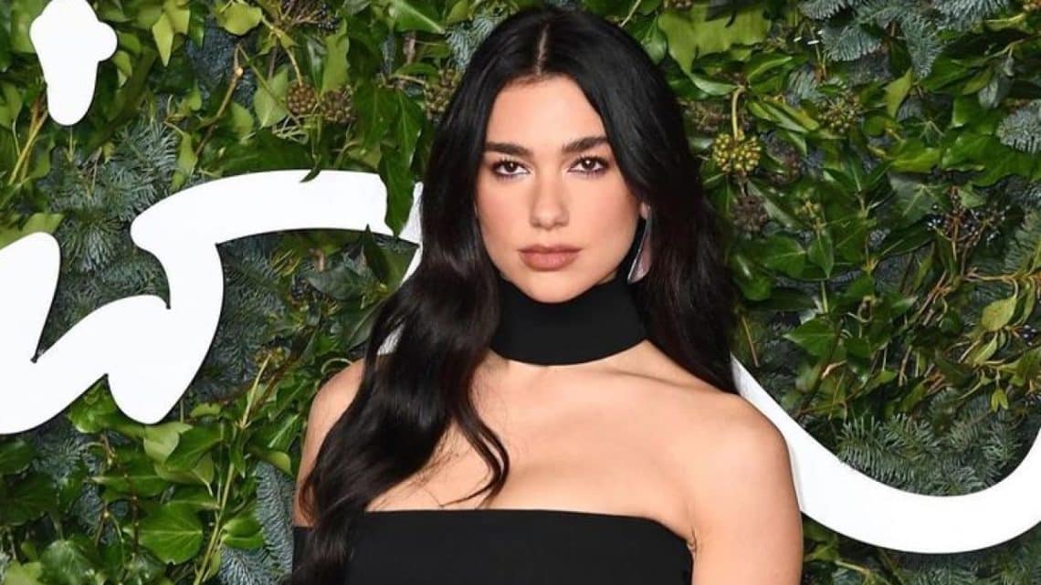 10 Best Dua Lipa Songs Of All Time - Singersroom.com