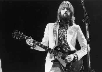 10 Best Eric Clapton Songs of All Time