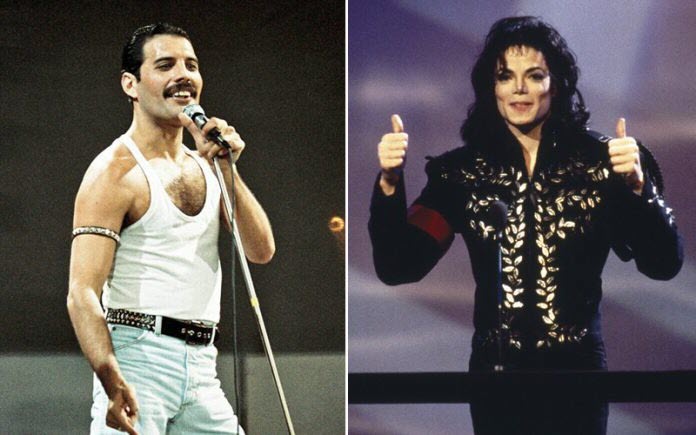 15 Best Singers of All Time - Singersroom.com