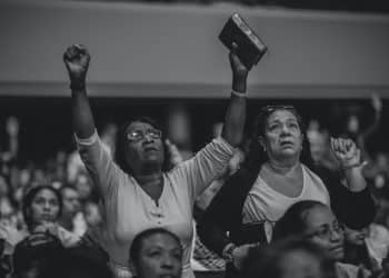 10 Best Worship Songs of All Time