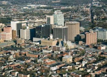 10 Famous Singers from Delaware