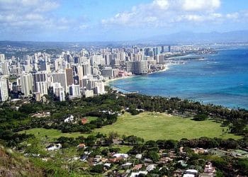 10 Famous Singers from Hawaii