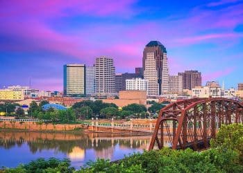 10 Famous Singers from Louisiana