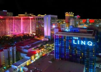 10 Famous Singers from Nevada