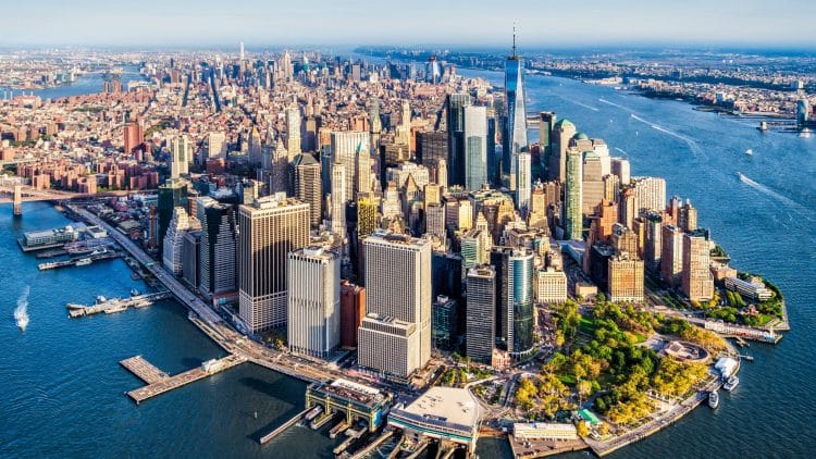 10 Famous Singers from New York