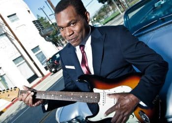 10 Best Robert Cray Band Songs of All Time