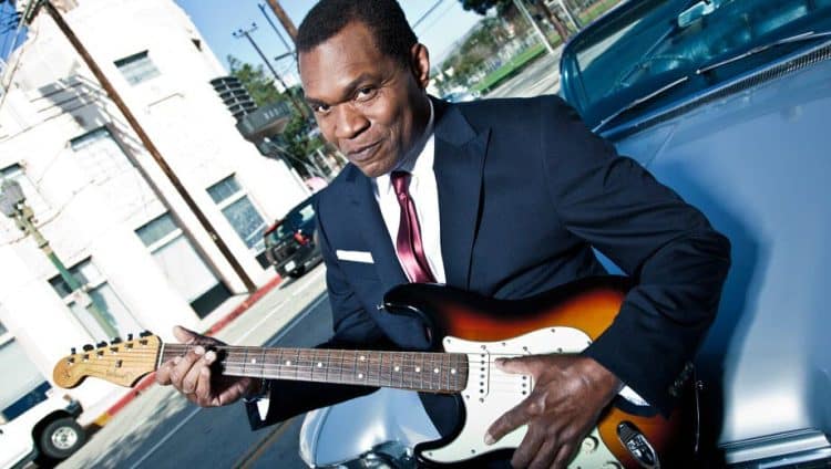 10 Best Robert Cray Band Songs of All Time