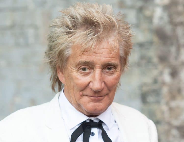 10 Best Rod Stewart Songs of All Time - Singersroom.com