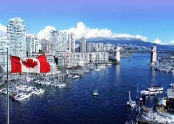 10 Famous Singers from Canada