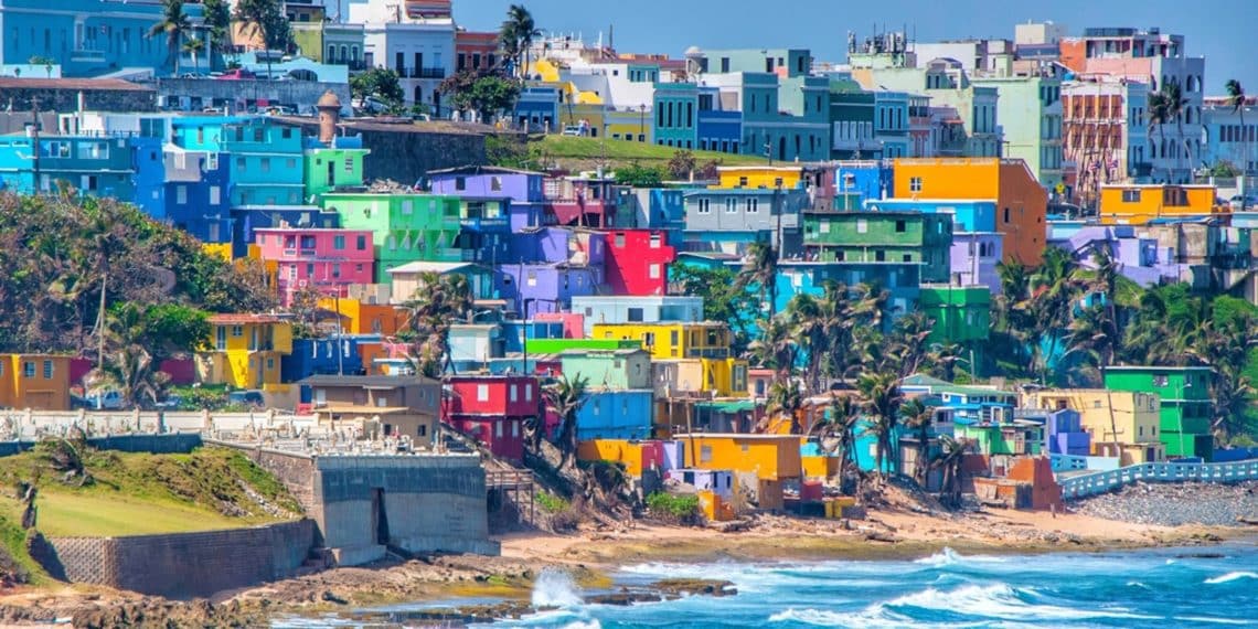 10 Famous Singers from Puerto Rico