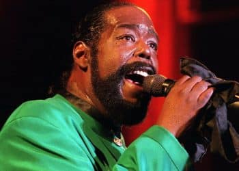 10 Best Barry White Songs of All Time