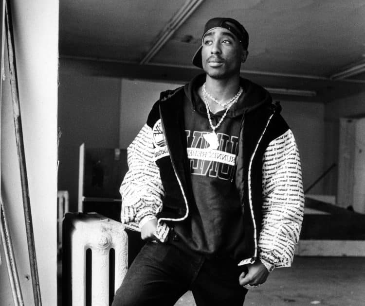 10 Best 2Pac Songs of All Time - Singersroom.com