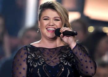 10 Best Kelly Clarkson Songs of All Time