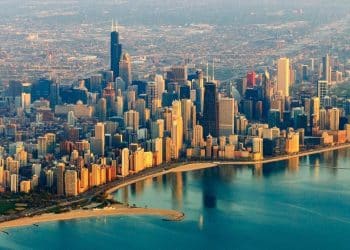 10 Famous Singers from Wisconsin