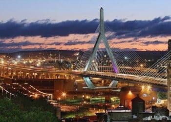 10 Famous Singers from Massachusetts