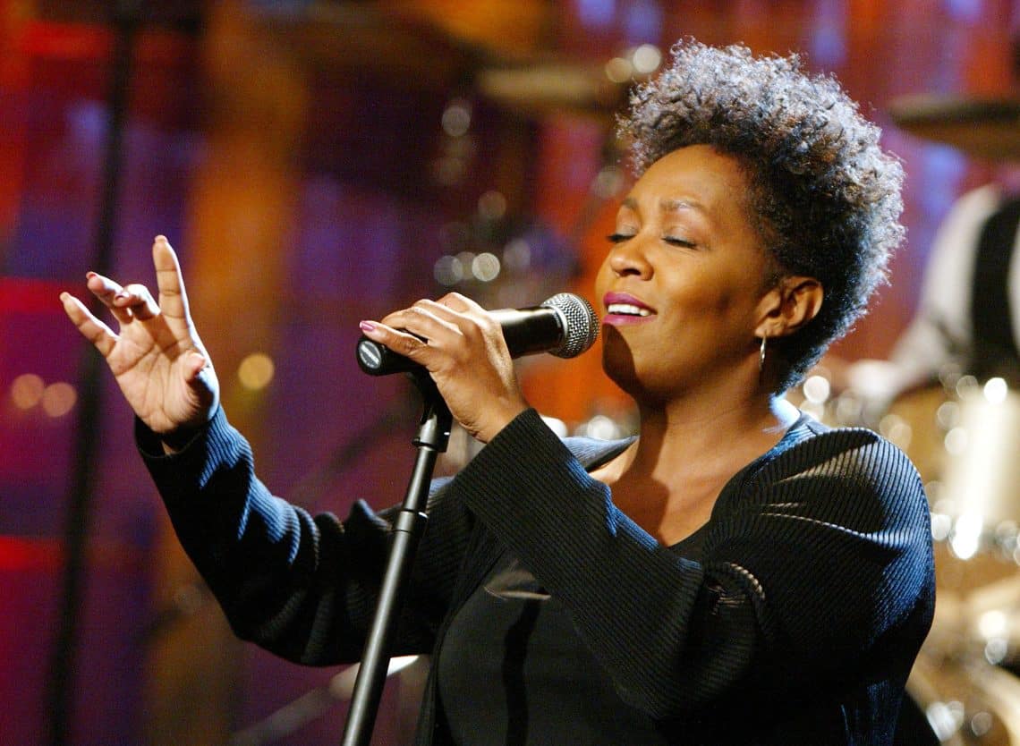 10 Best Anita Baker Songs of All Time - Singersroom.com