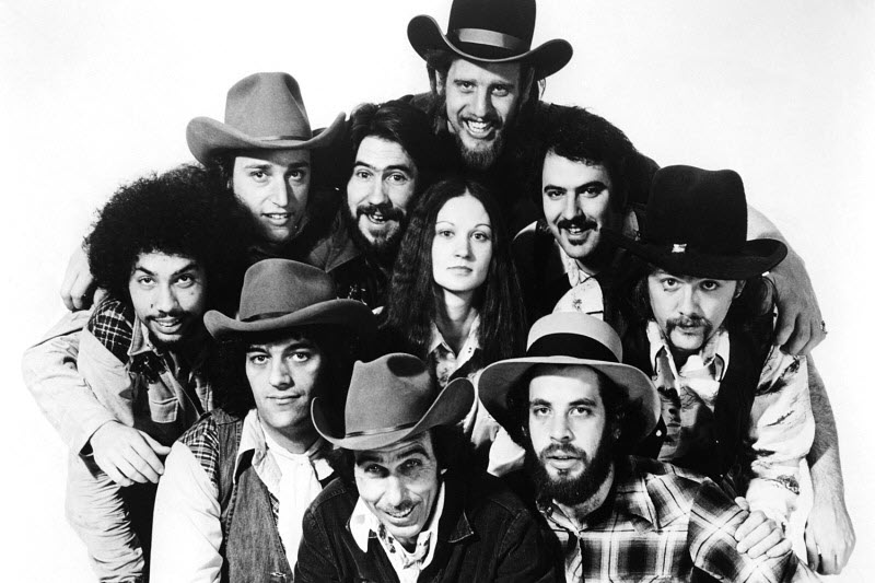 15 Best Country Singers of All Time - Singersroom.com