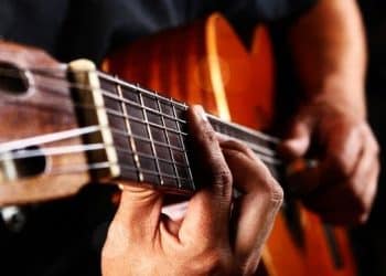 15 Best Guitar Players of All Time