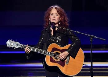 10 Best Bonnie Raitt Songs of All Time