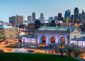 10 Famous Singers from Kansas