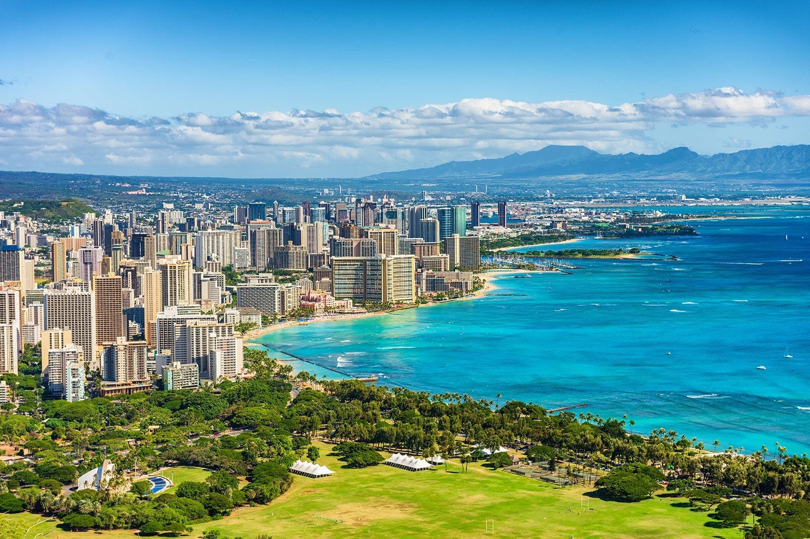 10 Famous Singers from Hawaii