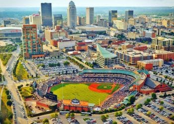 10 Famous Singers from Kentucky