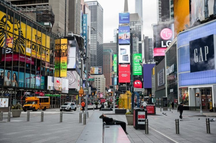 10 Famous Singers from New York