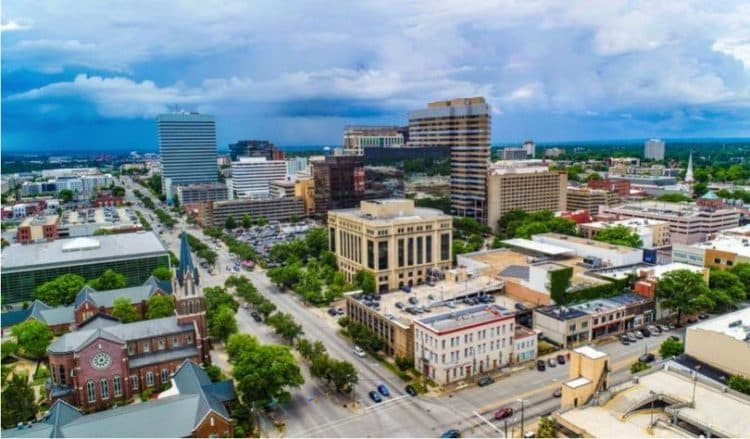 10 Famous Singers from North Dakota