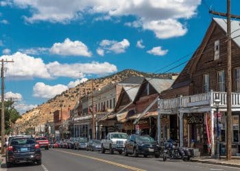 10 Famous Singers from Virginia