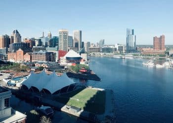 10 Famous Singers from Maryland