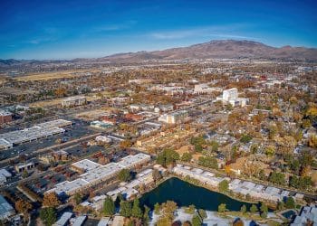 10 Famous Singers from Nevada