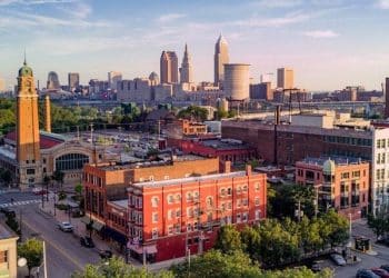 10 Famous Singers from Ohio