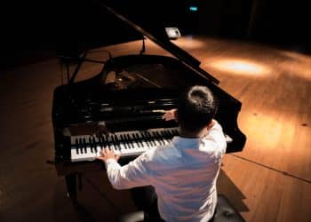 15 Best Piano Players of All Time