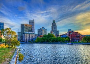 10 Famous Singers from Rhode Island